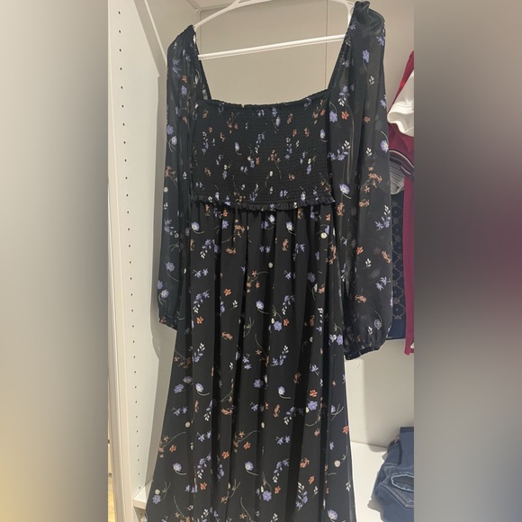 Aritzia Dresses & Skirts - Aritzia Wilfred Tempest Midi Dress